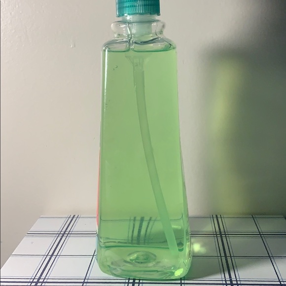 Melon Mist Scented Hand Soap - Picture 2 of 3